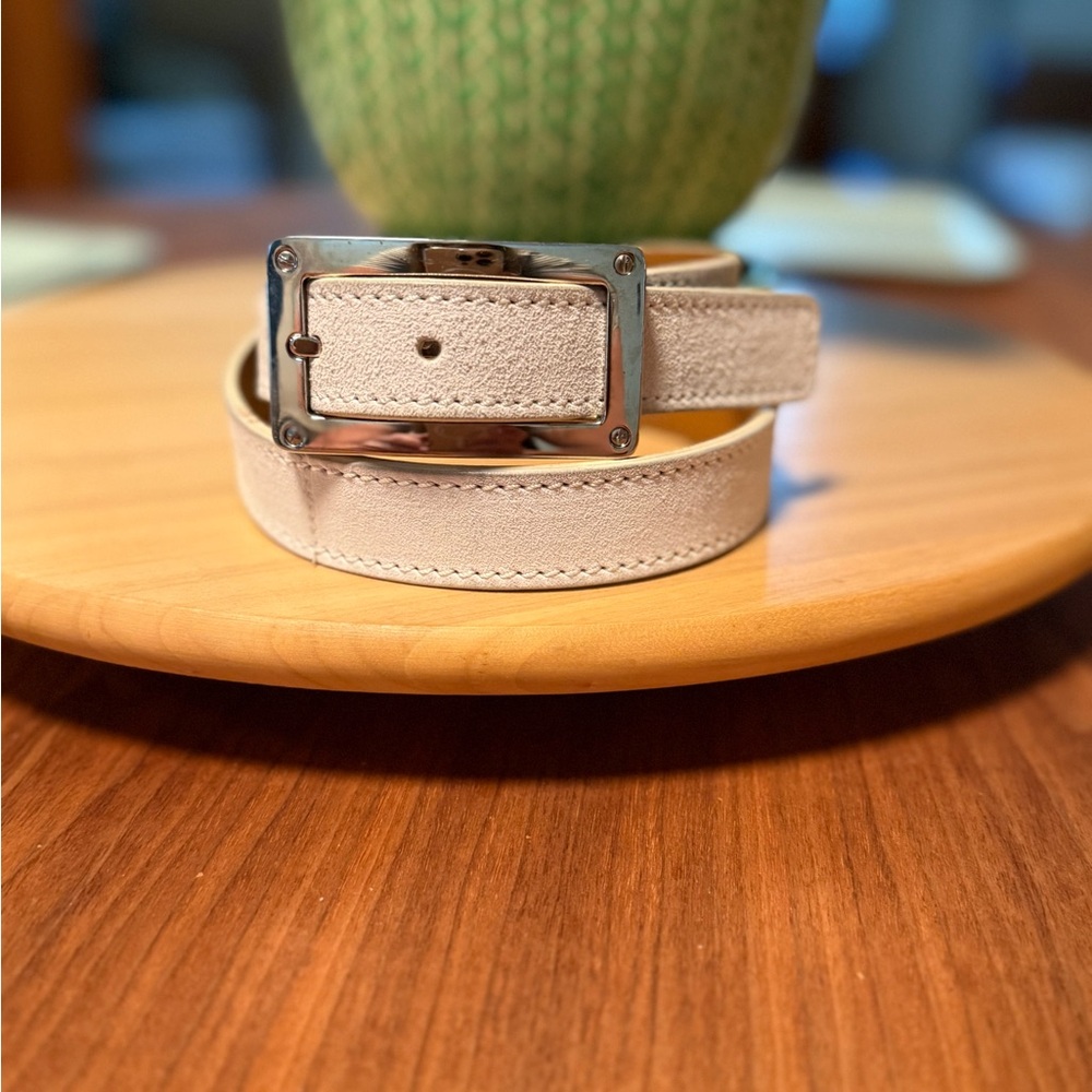 Ralph Lauren White Suede Belt Leather Belt size Small like new condition